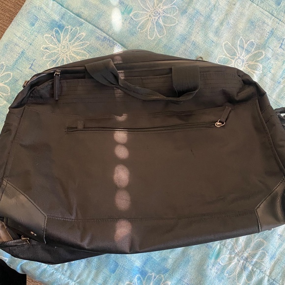 Black Travel Bag - Picture 6 of 9